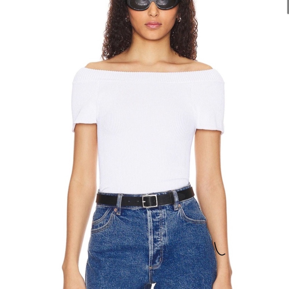 Revolve X Intimately FP Ribbed Seamless Off Shoulder Top In White size xs/s - Picture 3 of 3